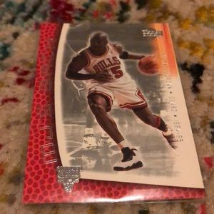 2001 MJ’s Back - MICHAEL JORDAN CARD - HOT